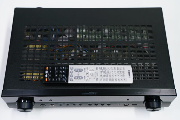 Yamaha RX-S600 viritinvahvistin - Image 2