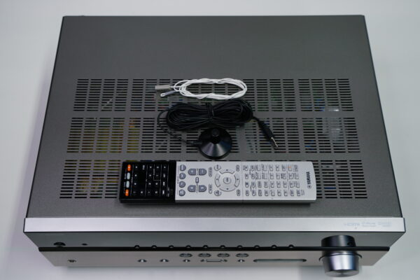(Myyty) Yamaha RX-V673 viritinvahvistin - Image 2