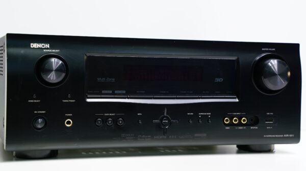 Denon AVR-1911 viritinvahvistin