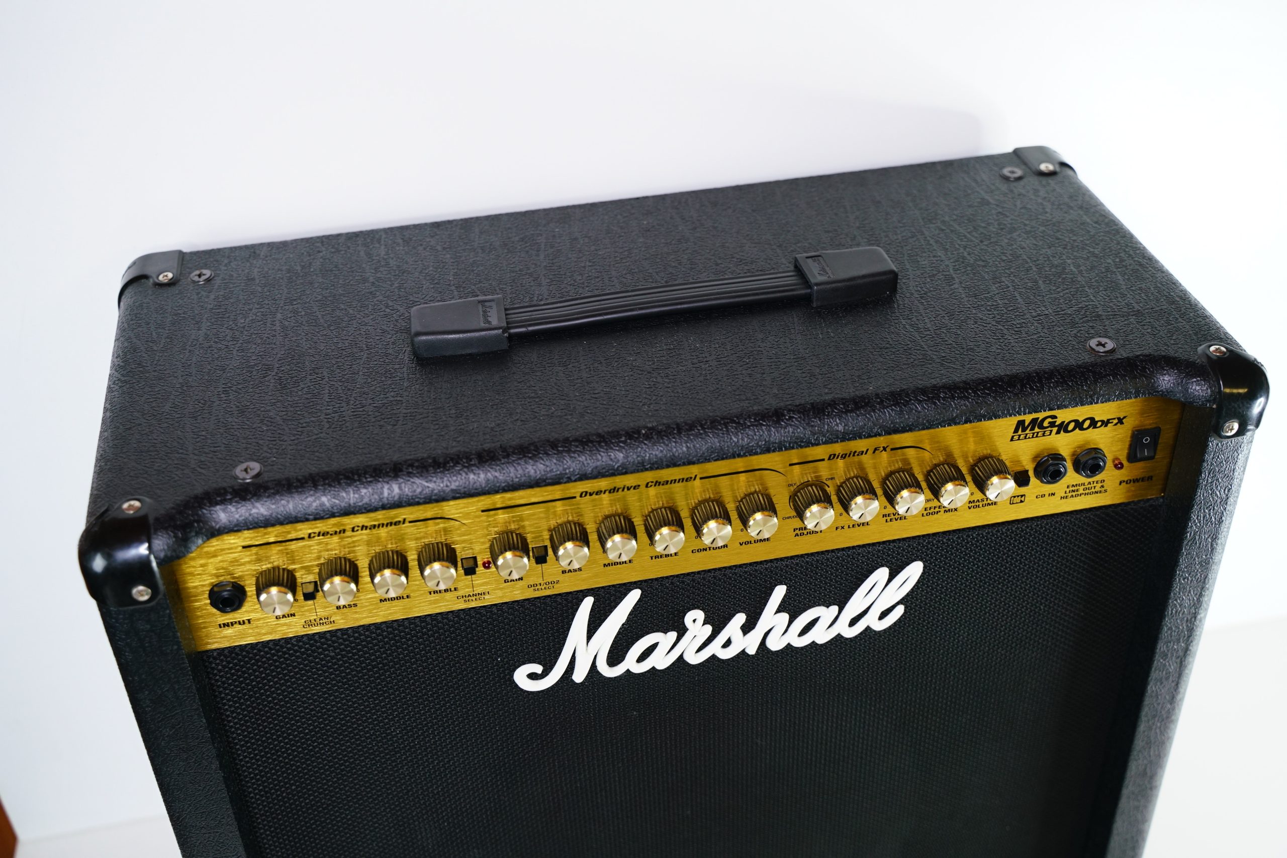 Marshall MG100DFX kitara Combo vahvistin 3 Marshall MG100DFX kitara Combo vahvistin - Image 3