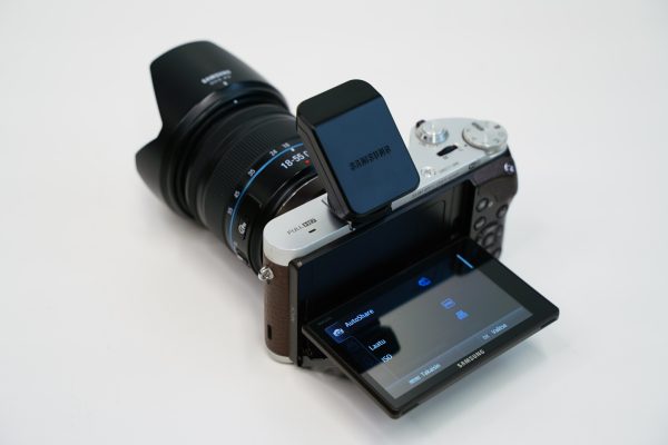 (Myyty) Samsung NX300 kamera + 18-55/3,5-5,6 OIS objektiivi käytetty - Image 9