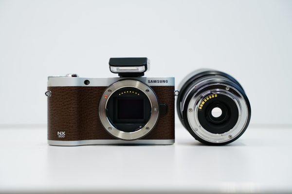 (Myyty) Samsung NX300 kamera + 18-55/3,5-5,6 OIS objektiivi käytetty - Image 7