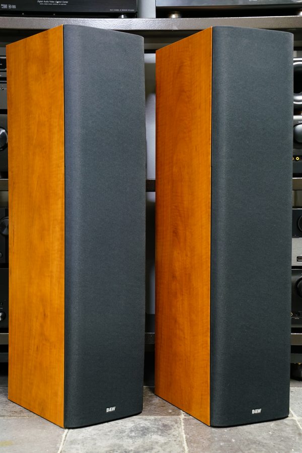 B&W Bowers Wilkins DM602.5 S3 lattiakaiuttimet - Image 2
