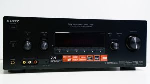 (Myyty) Sony STR-DG820 7.1 viritinvahvistin