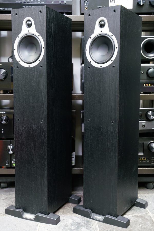 Tannoy Eclipse Two -lattiakaiutinpari