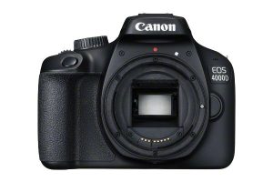 Canon EOS 4000D + 18-55mm III Kit käytetty
