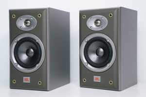 JBL NORTHRIDGE™ SERIES E20