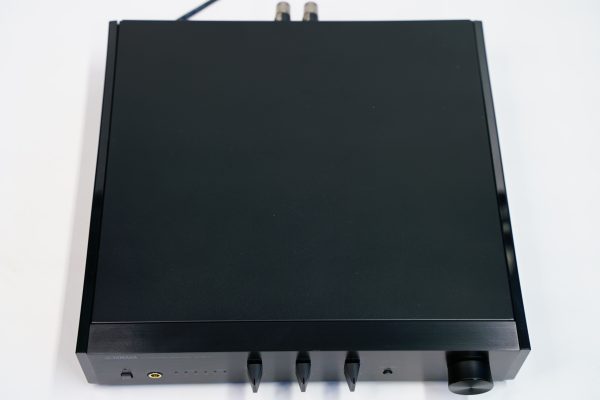 Yamaha A-U670 stereovahvistin - Image 2