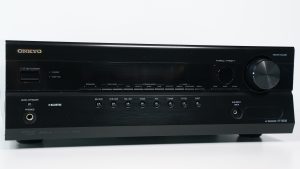 Onkyo HT-R538 5.1 viritinvahvistin
