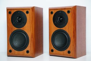 Jamo S402 kaiuttimet
