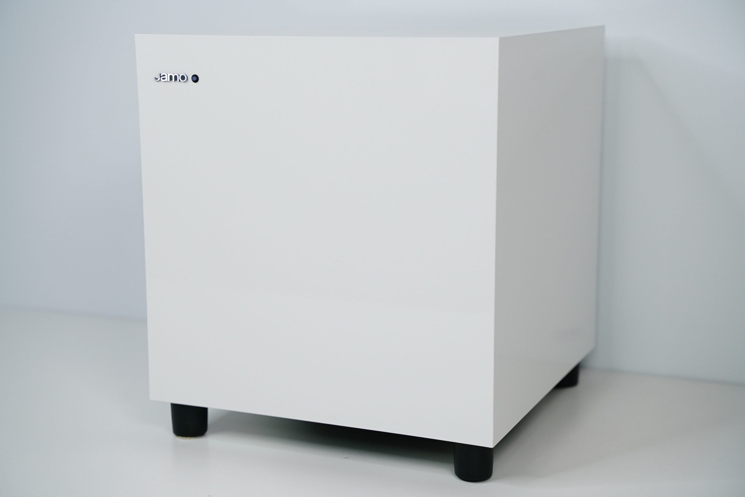 Jamo SUB210 subwoofer 3 Jamo SUB210 subwoofer - Image 3