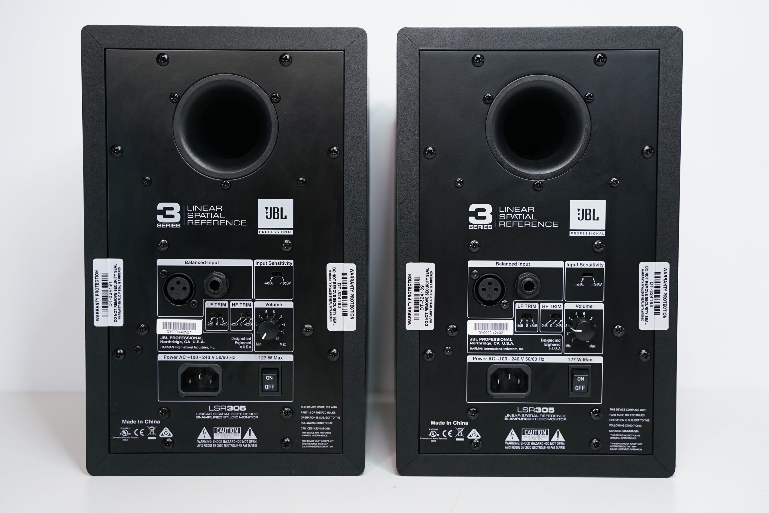 JBL LSR305 aktiiviset 2-tie kaiuttimet 4 JBL LSR305 aktiiviset 2-tie kaiuttimet - Image 4