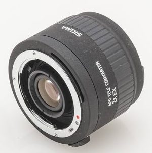 Sigma APO Tele Converter 2x EX AF Canon EF objektiiviadapteri
