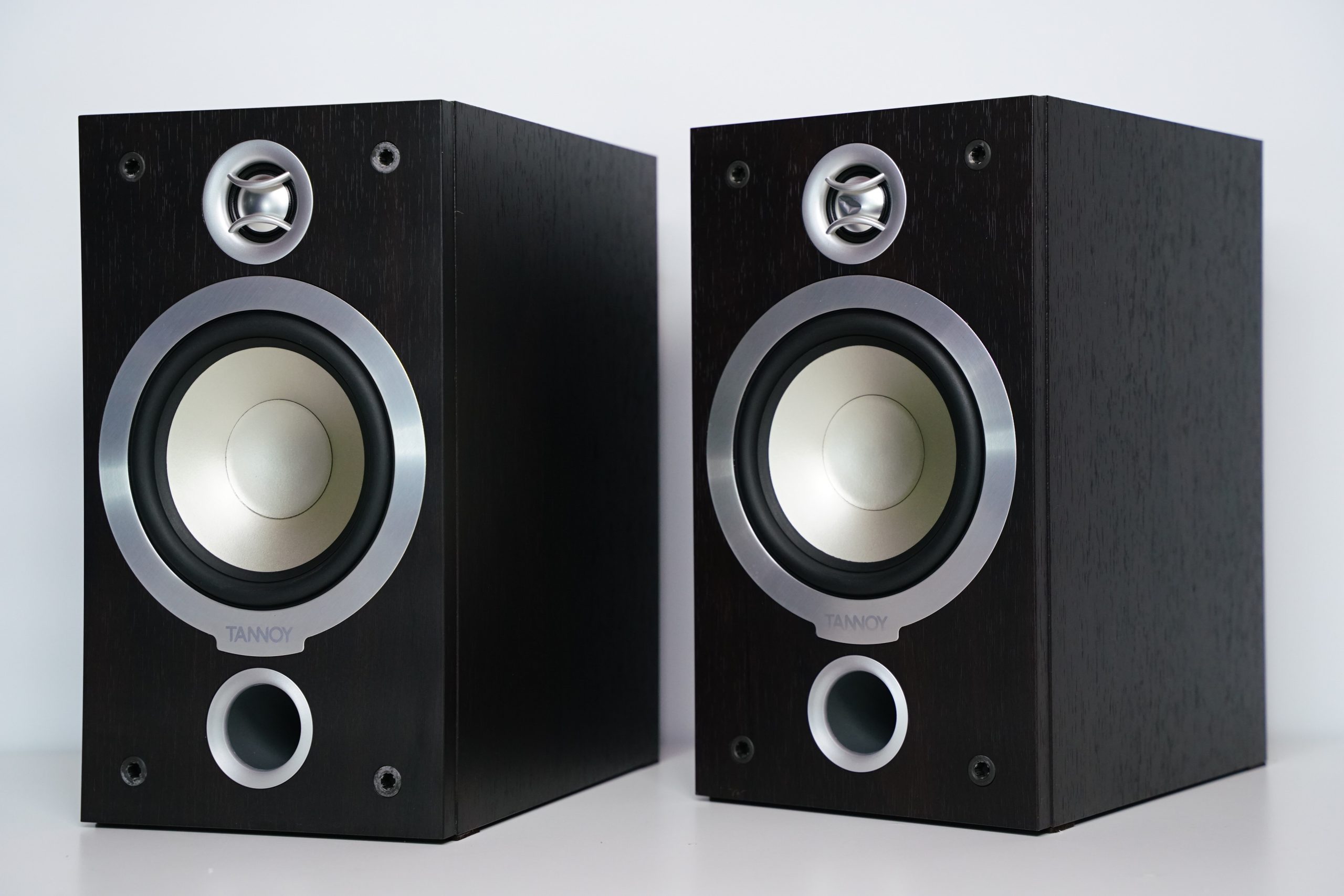Tannoy Mercury V1i kaiuttimet 1 Tannoy Mercury V1i kaiuttimet