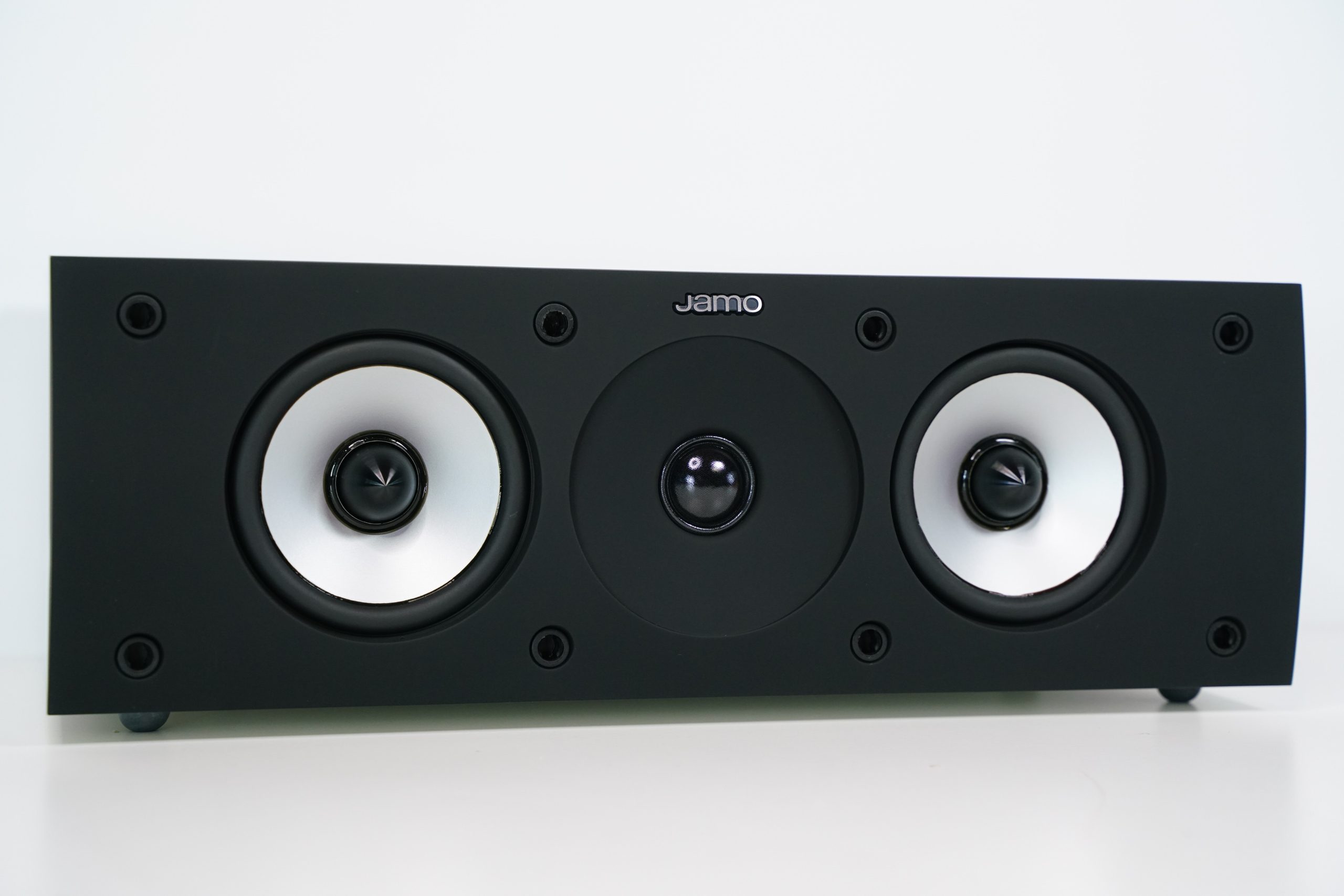 Jamo S62 keskikaiutin 1 Jamo S62 keskikaiutin